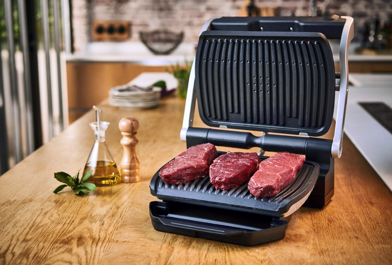 Умный электрогриль Tefal Optigrill+ GC714834 c насадкой для запекания, цена  109990.00 ₸ в интернет-магазине Tefal. Характеристики, фотографии, описание